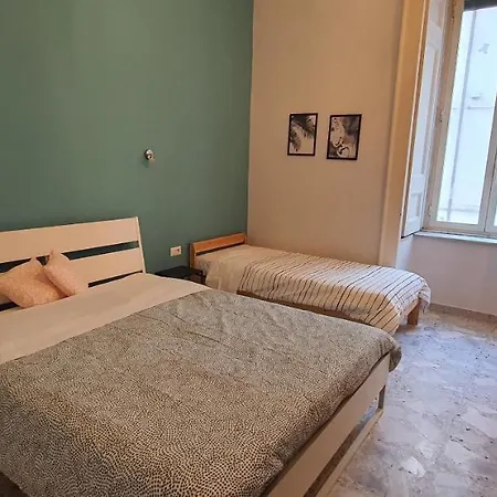 Sofia Casa de hóspedes Nápoles