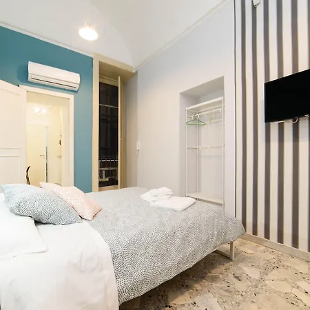 Sofia Casa de hóspedes Nápoles